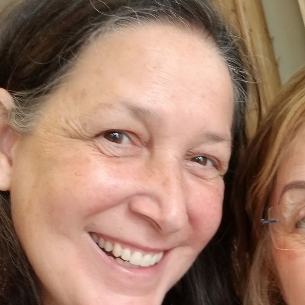 Meet your Posher, Joni